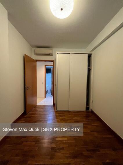 Centro Residences (D20), Condominium #502456841